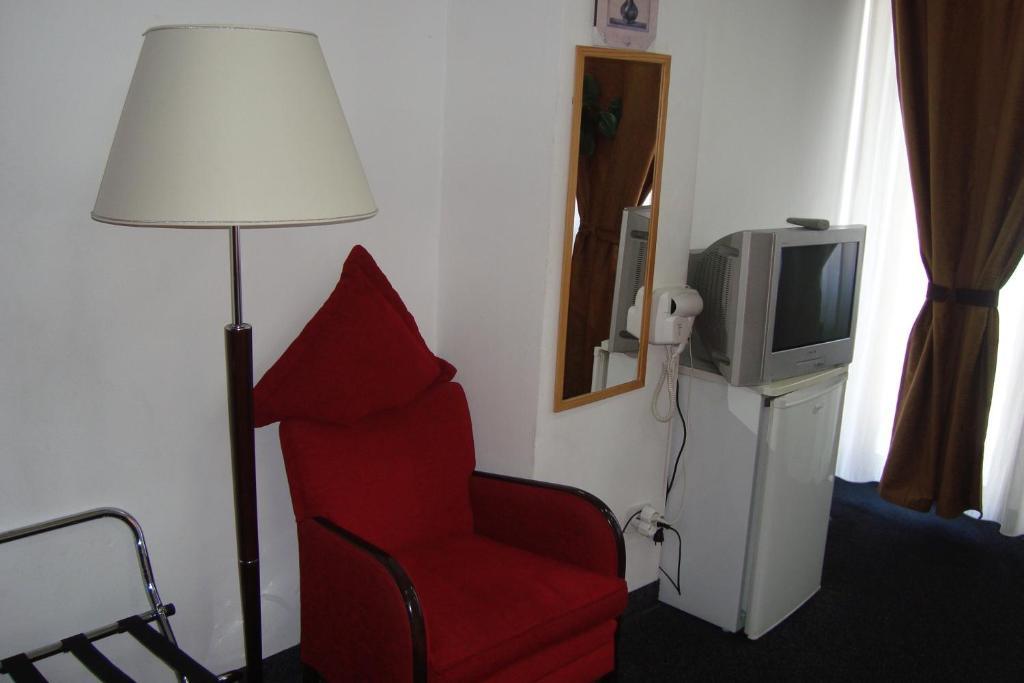 Hostel Litovoi Bukarest Eksteriør billede