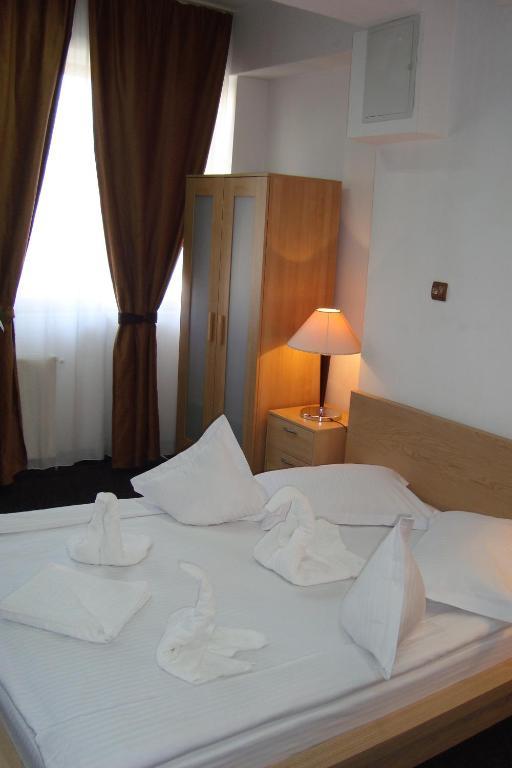 Hostel Litovoi Bukarest Eksteriør billede